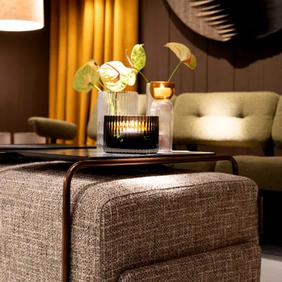 Poufs - Ottoman Otto et Table Ray - VIPS AND FRIENDS