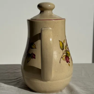 Accessoires thé et café - Théière en grès beige vintage à motif de fleurs roses H22 - OFFICE OBJETS