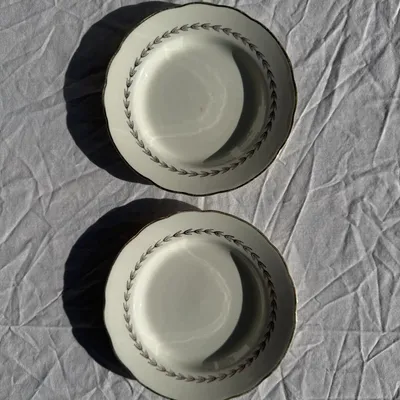 Assiettes de réception - Lot de 2 assiettes à dessert à liseré doré Gien Quimper D19 - OFFICE OBJETS