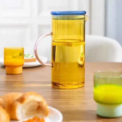 Objets de décoration - Carafe en verre Fred jaune - REMEMBER