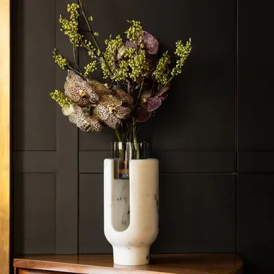 Candlesticks and candle holders - LYRA CANDLE HOLDER MARBLE FLOWER VASE - OOUMM