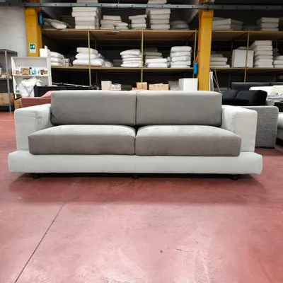 Sofas - GHOST OUTLET - GYFORM