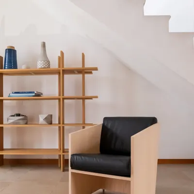 Assises pour bureau - Fauteuil en bois de chêne et cuir authentique - Álvaro Siza Vieira - MOR