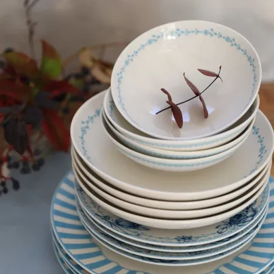 Assiettes de réception - Azure Collection – Porcelain Dining Set - SOMNIA ATELIER