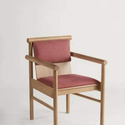 Chairs - Steekla Chair Solid Oak + Upholstery Natural + Custom Upholstery - ARBORE BY CAREL WOODWORKS