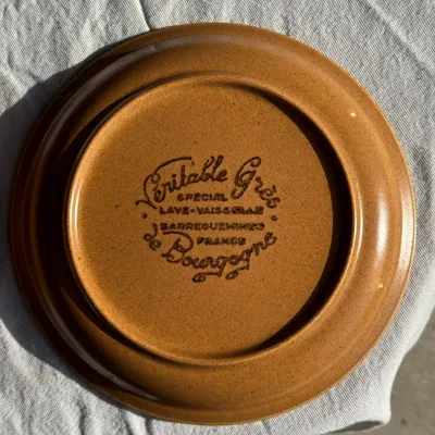 Assiettes au quotidien - Lot de 11 petites assiettes à dessert en grès liseré brun - OFFICE OBJETS