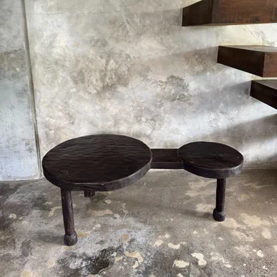 Tables basses - Grande coffee table, table basse tripode minimaliste en teck massif - OFFICE OBJETS