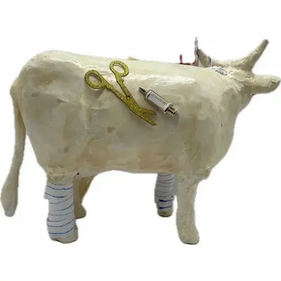 Design objects - Decorative cow the COWl of the femur - VACHES ET COMPAGNIE