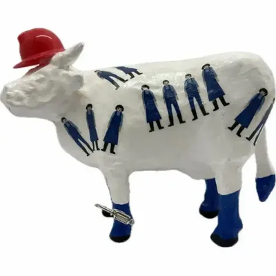 Design objects - Decorative cow the BriCOWleuse - VACHES ET COMPAGNIE