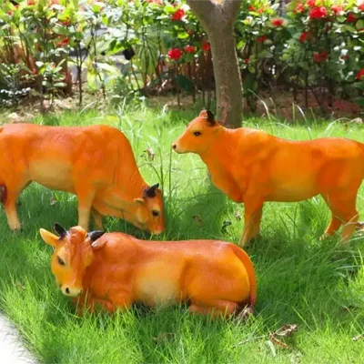 Design objects - Decorative Blonde Resin Cow - VACHES ET COMPAGNIE