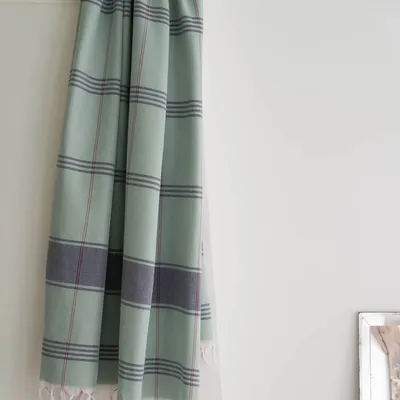 Pools - hammam towel Organic grey-green/dark blue - OTTOMANIA