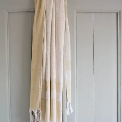 Piscines - fouta avec éponge moutarde - OTTOMANIA