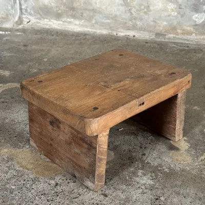 Tabourets - Petit tabouret d'appoint en teck upcyclé clair (3276) - OFFICE OBJETS