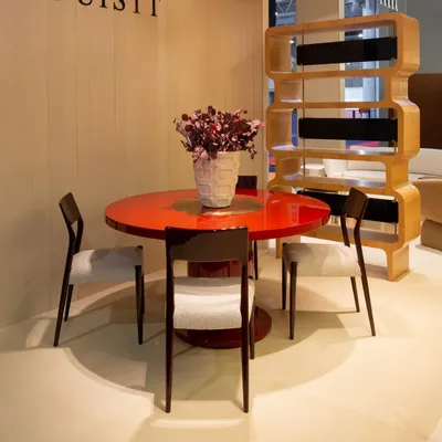 Chairs for hospitalities & contracts - Bossa Dining Chair in Mahogany lacquered ultra glossy, COM, Portugal - DUISTT