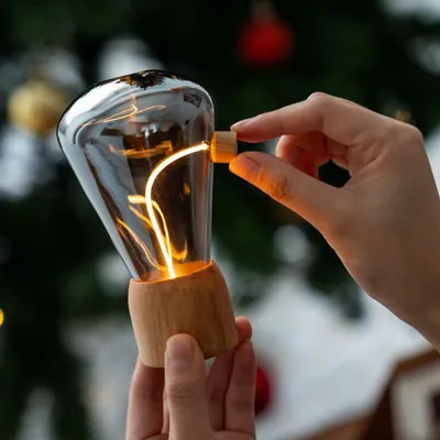 Desk lamps - Opal Drift Light Natural White Ash - GINGKO DESIGN