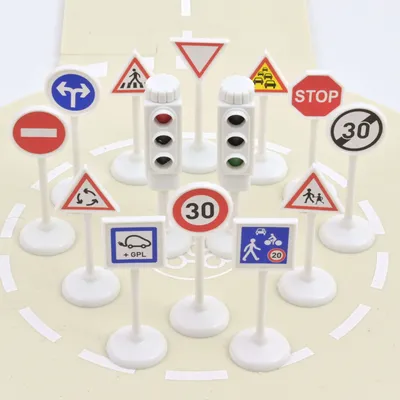 Toys - Road Signs and Traffic Lights Set for Toy Cars - NOREV