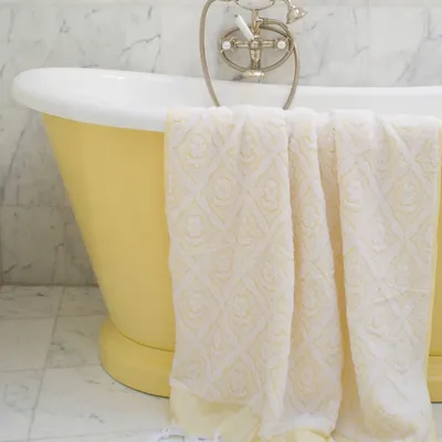 Hotel bedrooms - towel yellow - OTTOMANIA