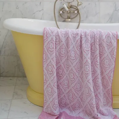 Hotel bedrooms - towel tulip pink - OTTOMANIA