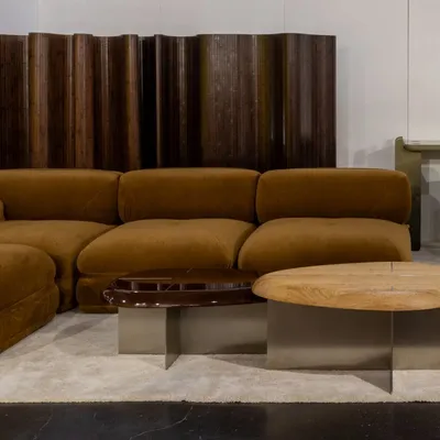 Tables pour hôtels - Mask Tables Basses ovales, Acier brossé, bois laqué - DUISTT