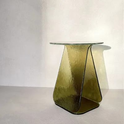 Decorative objects - YOUMY round glass table - MADEMOISELLE JO