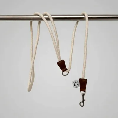 Cadeaux - Laisse ROSA. - Laisse pour chien - blanc crème - 175 cm - BY CHURCHILL.®