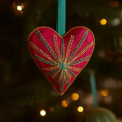 Guirlandes et boules de Noël - Décoration en forme de cœur durable et intemporelle - I WAS A SARI