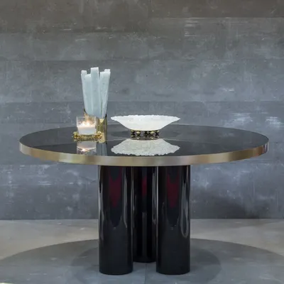 Tables for hotels - Round Dining Table Ray, wood, Sikomoro Frise, Brushed Brass Details - DUISTT