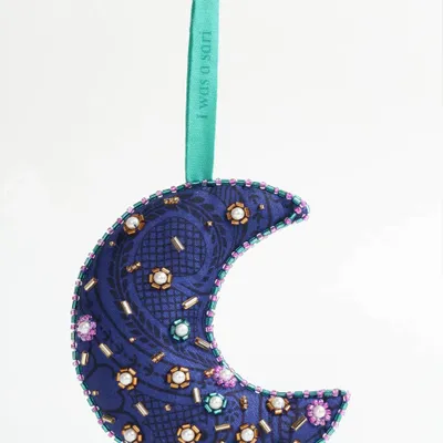 Guirlandes et boules de Noël - Décoration en forme de croissant de lune joyeuse fabriquée à partir de - I WAS A SARI