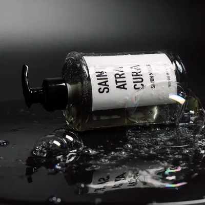 Savons - Savon pour les mains (375 ml) - Cannabis Laurier - SAINT ATRA CURA