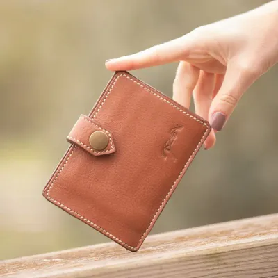 Leather goods - Cartoon card holder - PENELOPE