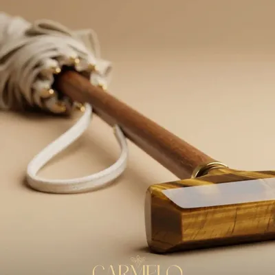 Objets design - Ombrelle d’art en cristal d’Œil de Tigre - CARMELO PARIS