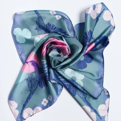 Foulards et écharpes - oiseau gorge rouge - KOUNTHEA RETH