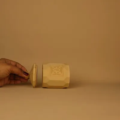 Bougies - BOUGIE PARFUMÉE AU JASMIN ET À L'ABRICOT - FLAMME D'ÉLIXIR