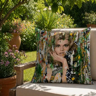 Garden textiles - Jane Outdoor Cushion 45 x 45 - Design by Anne Mondy - ARTDECORIS