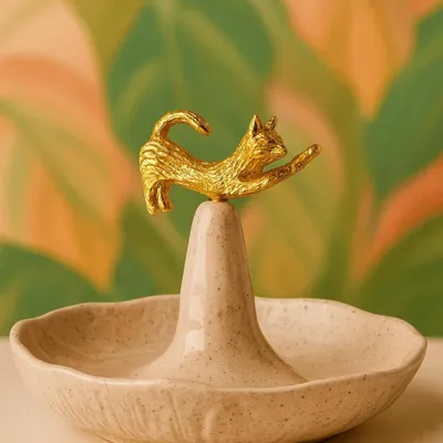 Ceramic - Sleepy Cat Ceramic Jewelry Dish - CÂPÂ JEWELRY
