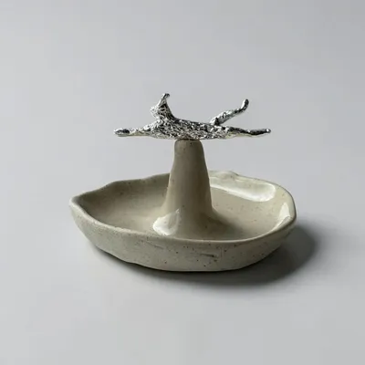 Ceramic - Lazy Cat Ceramic Jewelry Dish - CÂPÂ JEWELRY