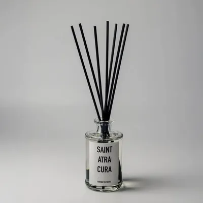 Gifts - Small Diffuser - Pink Pepper Leather - SAINT ATRA CURA