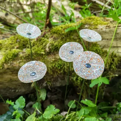 Décorations florales - Petite fleur ronde en verre pour usage extérieur en transparent-orange - CARNEOL GLASS