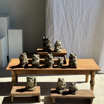 Sculptures, statuettes et miniatures - Petite grenouille sculpture de pierre calcaire balinaise musique - OFFICE OBJETS