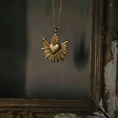 Bijoux - Sautoir Coeur Sacré - BONCOEURS