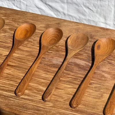 Cutlery set - Salad cutlery or large teak spoon in elongated oval shape - OFFICE OBJETS