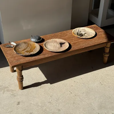 Pièces uniques - Vide poche, plat ou assiette circulaire en bois pétrifié tache noire - OFFICE OBJETS