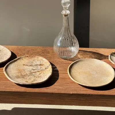 Formal plates - Small empty pouch or dish in plain beige oval petrified wood D24-19 -3 - OFFICE OBJETS
