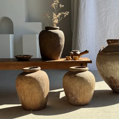 Vases - Vase de Borneo en terre cuite brun (2) H35 D23 - OFFICE OBJETS