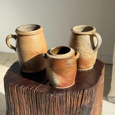 Carafes - Grand pot ovale en grès brut à anse beige H20 D11 - OFFICE OBJETS