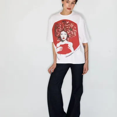Prêt-à-porter - All-Over Print T-Shirt “Japonesa” - MARALETTO