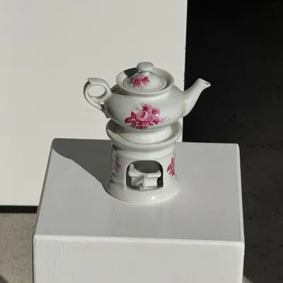 Tea and coffee accessories - Complete porcelain tea pot and stove with pink floral decoration H18 - OFFICE OBJETS