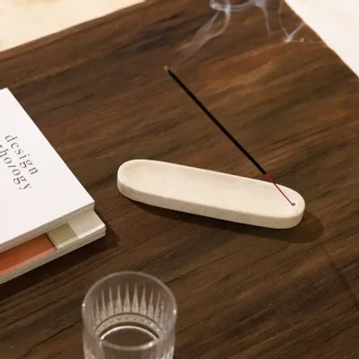Objets de décoration - Porte encens - marbre blanc - DESIGN TRIP