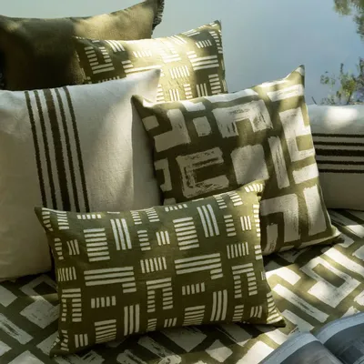 Coussins textile - NO-MAD Vanya Cushion Cover in Cotton Linen with Screen Print Design - NO-MAD