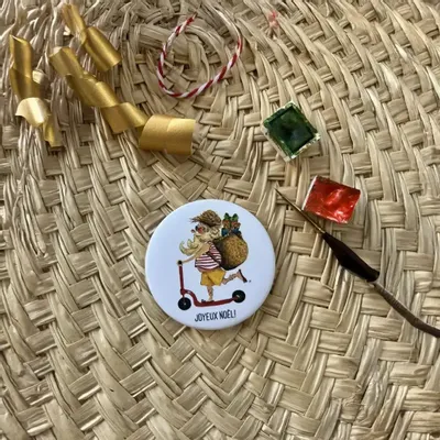 Children's decorative items - Magnet Le Père Noël À Trotinette - POP ET SES FRÈRES
